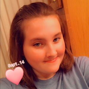 Meet your Posher, Brooke